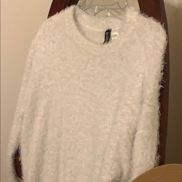 Sweater - Picture 2 of 3